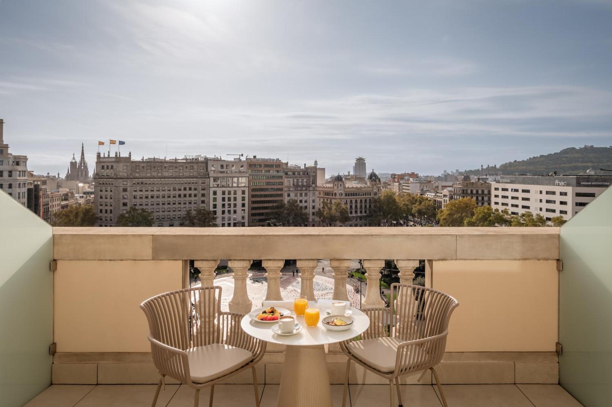 45 Times Barcelona Hotel Exterior photo